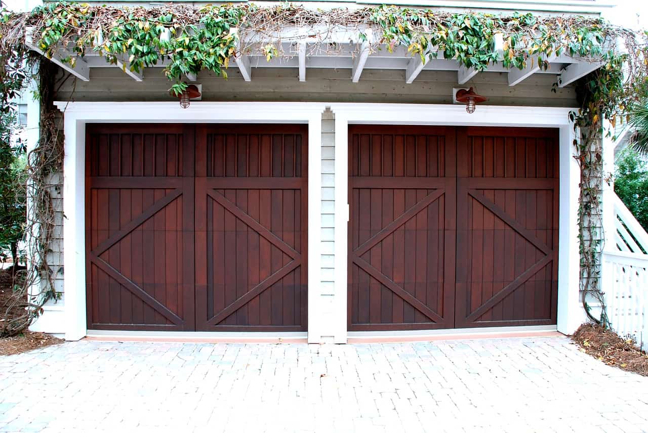 Double door garage